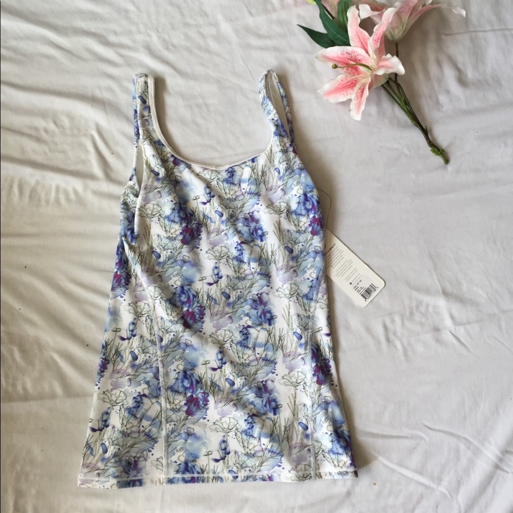 Amari Athletic Blouse